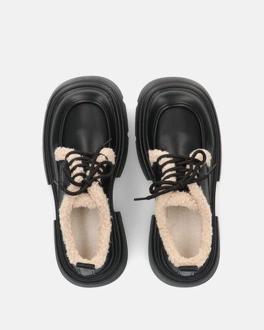 ASHLEY - black platform loafers with fur insert