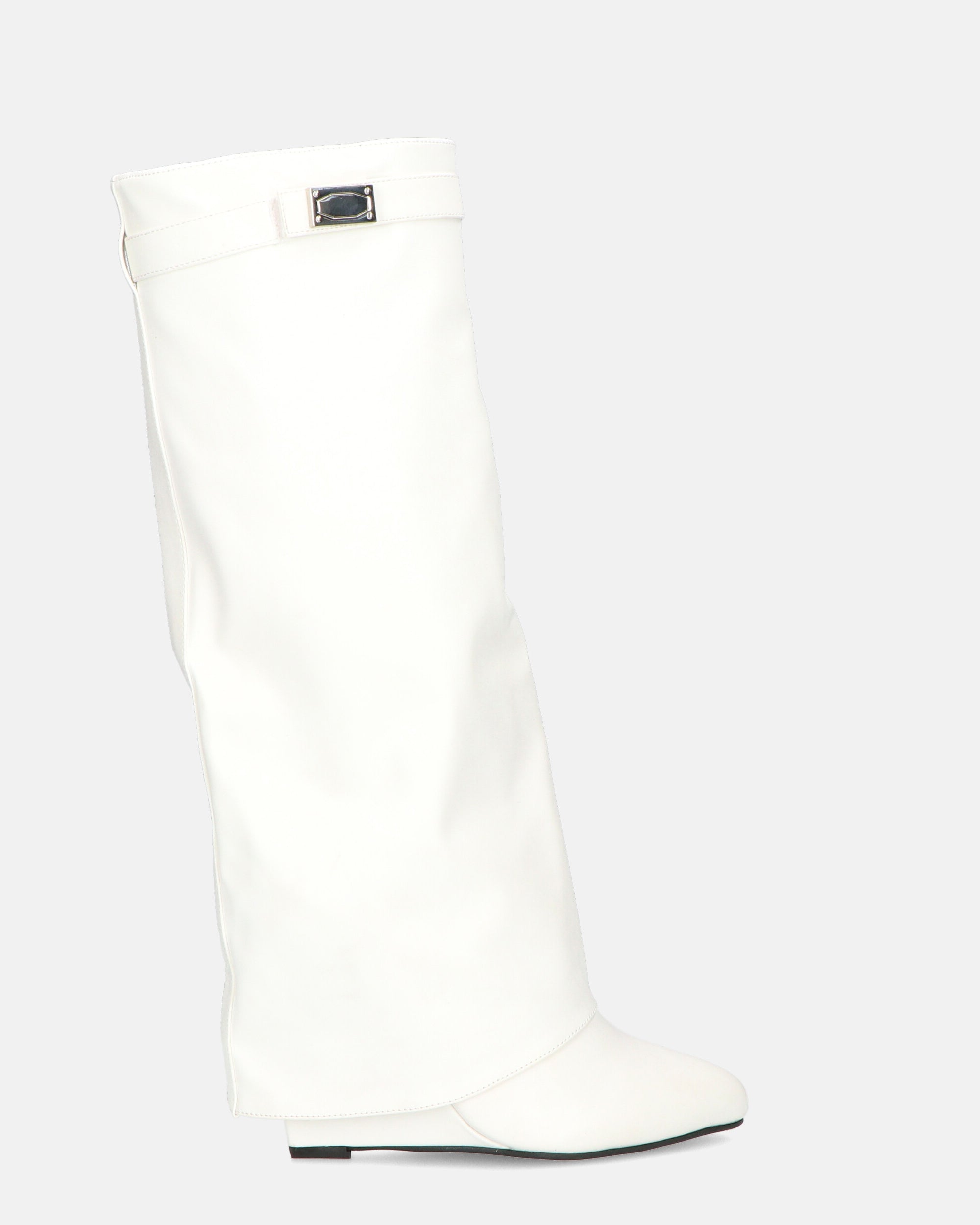 FLAVIA - high boot in white PU with lapel