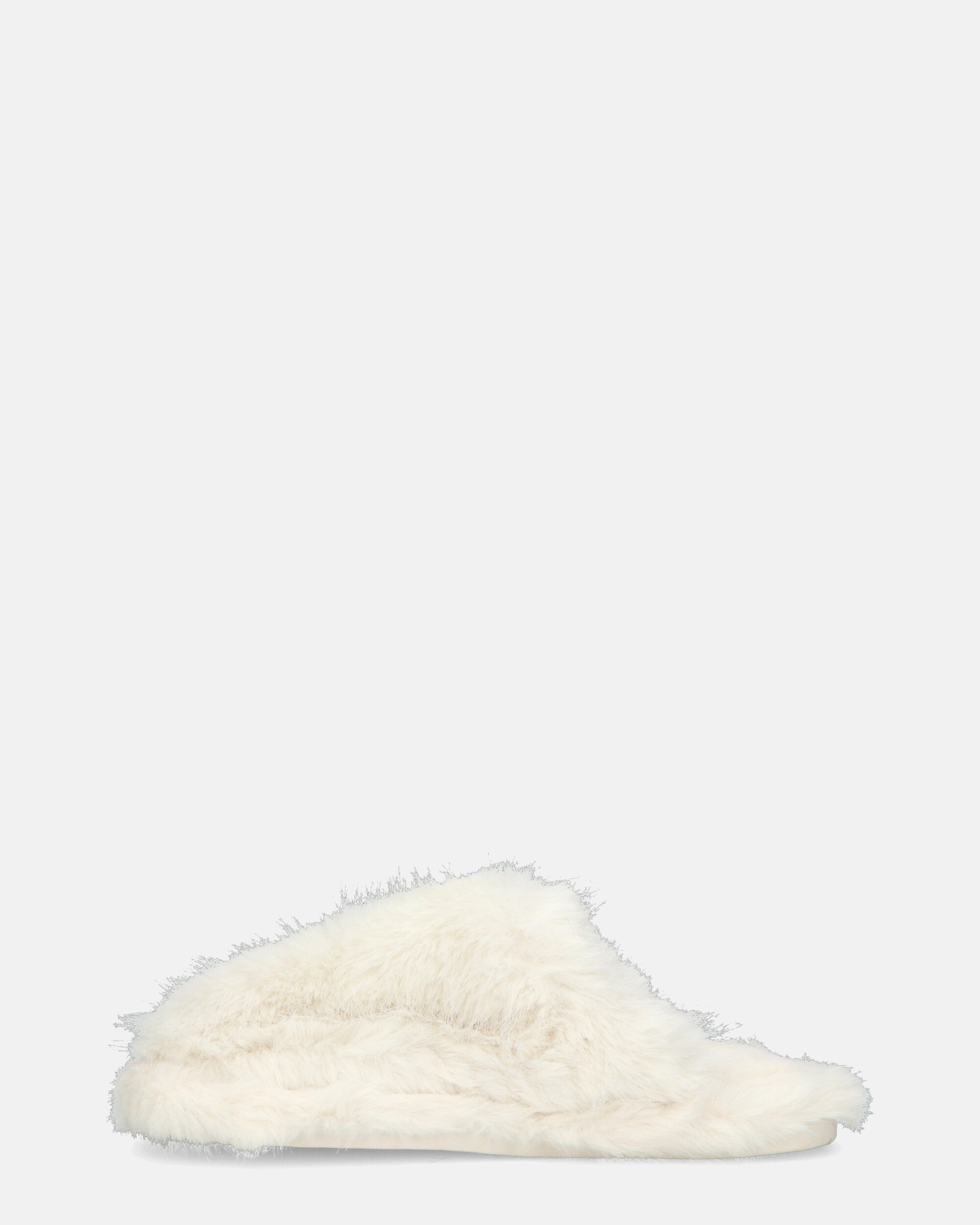 NOARA - white fur slippers with closed toes