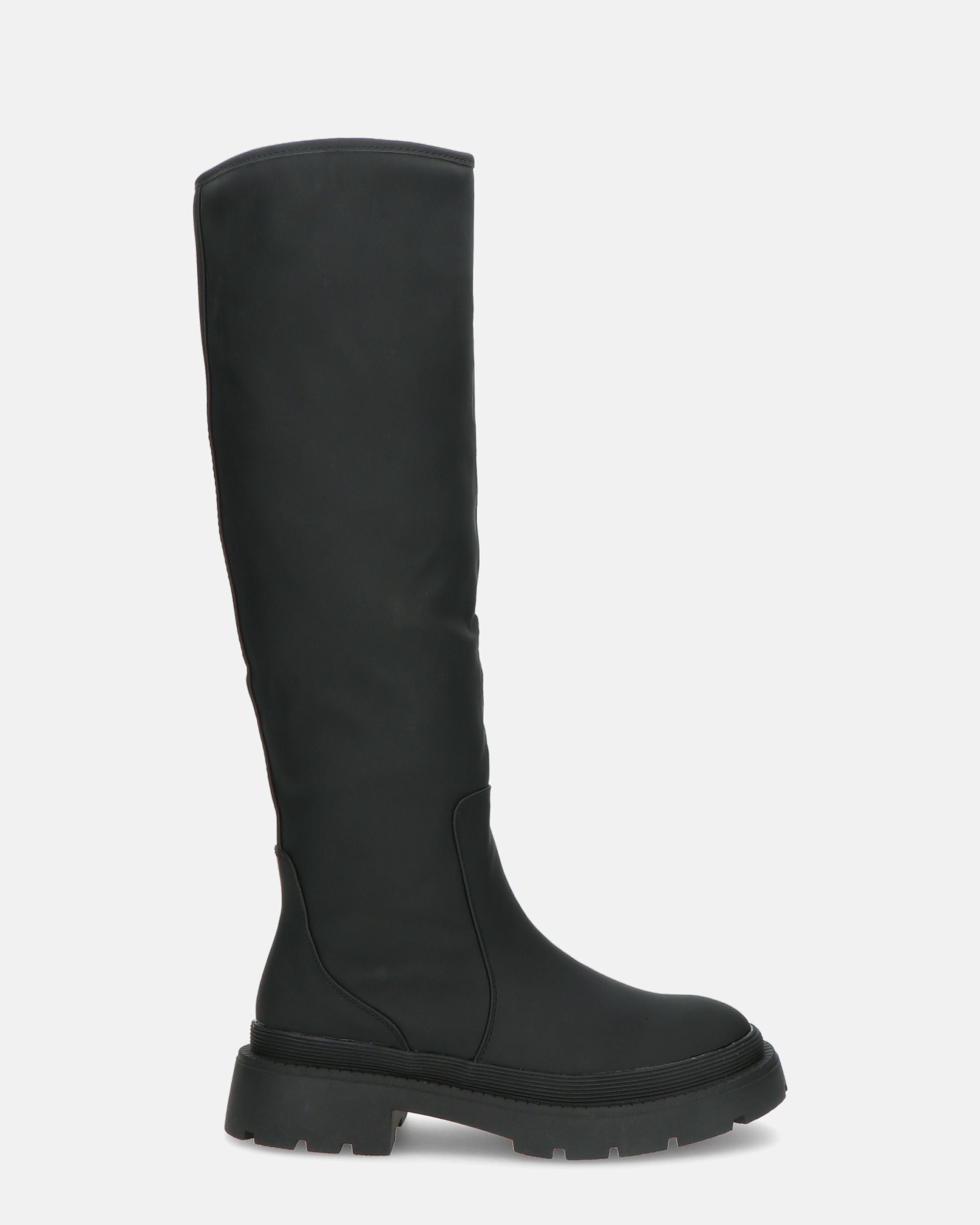 LULU - black high boots with low heel