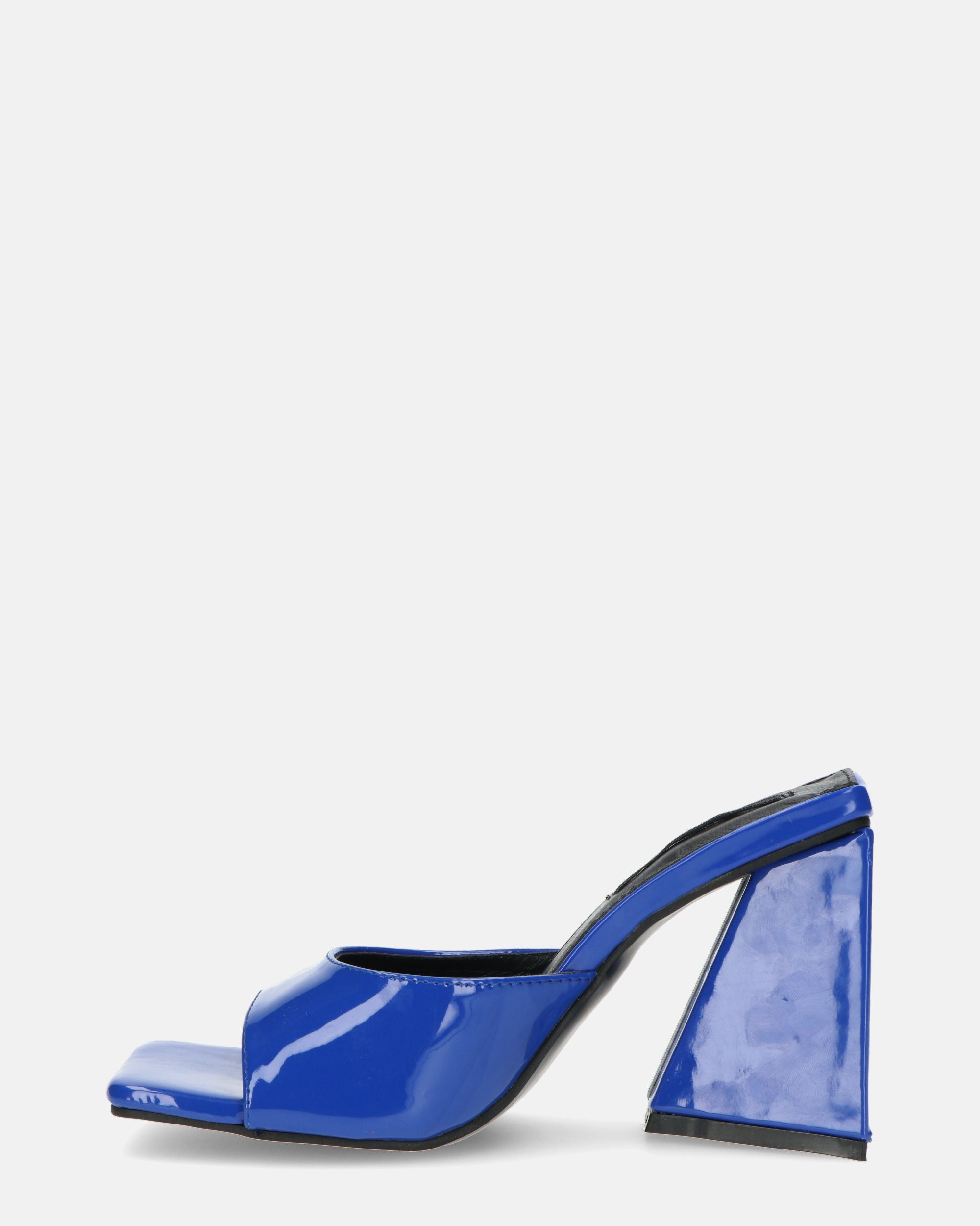 MILEY - blue glassy sandals with squared heel
