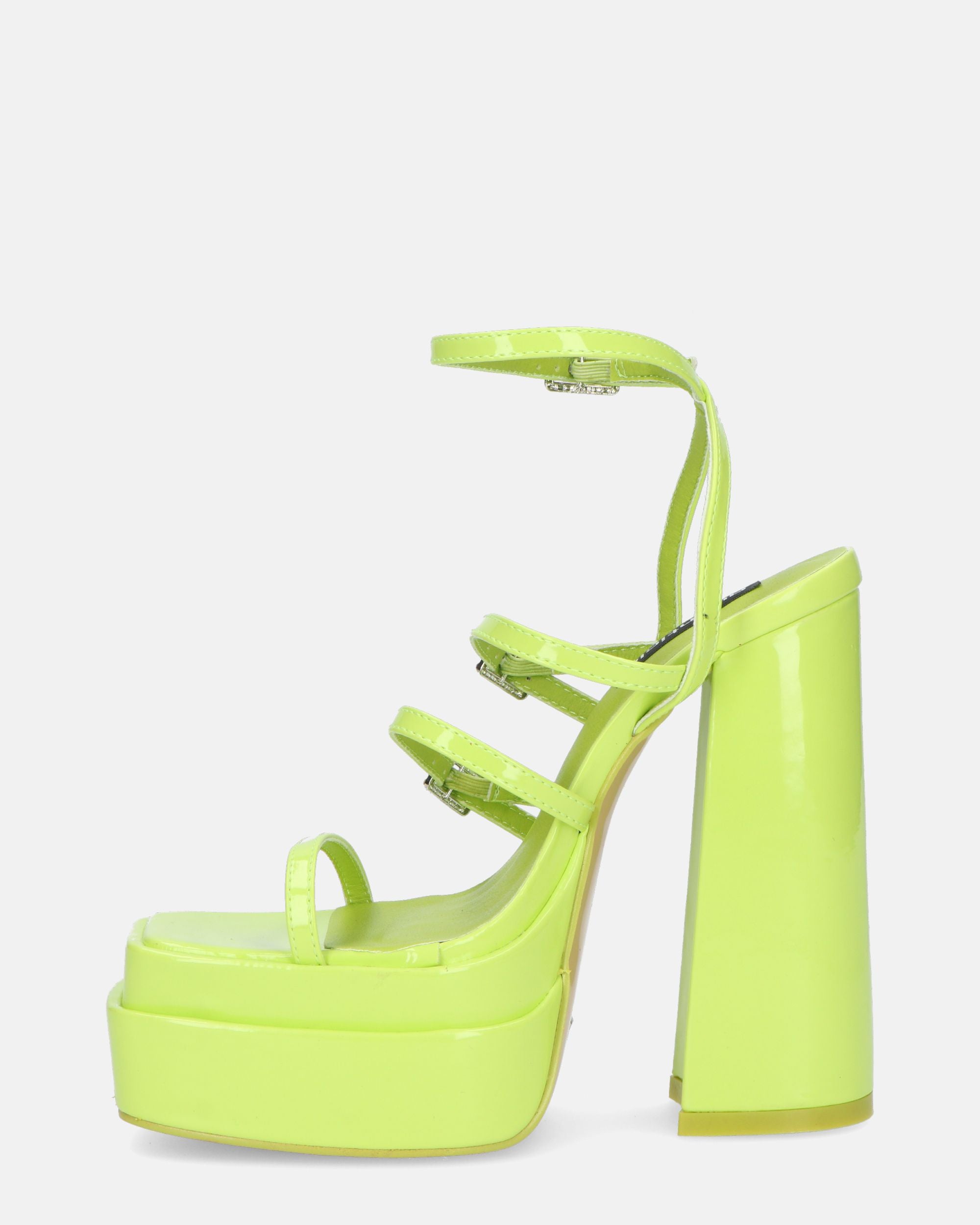 TEXA - sandals with strap and high heel in apple green