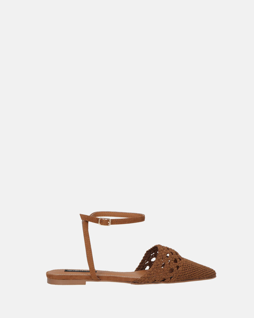 SWAMI - brown flat sandals with decoration