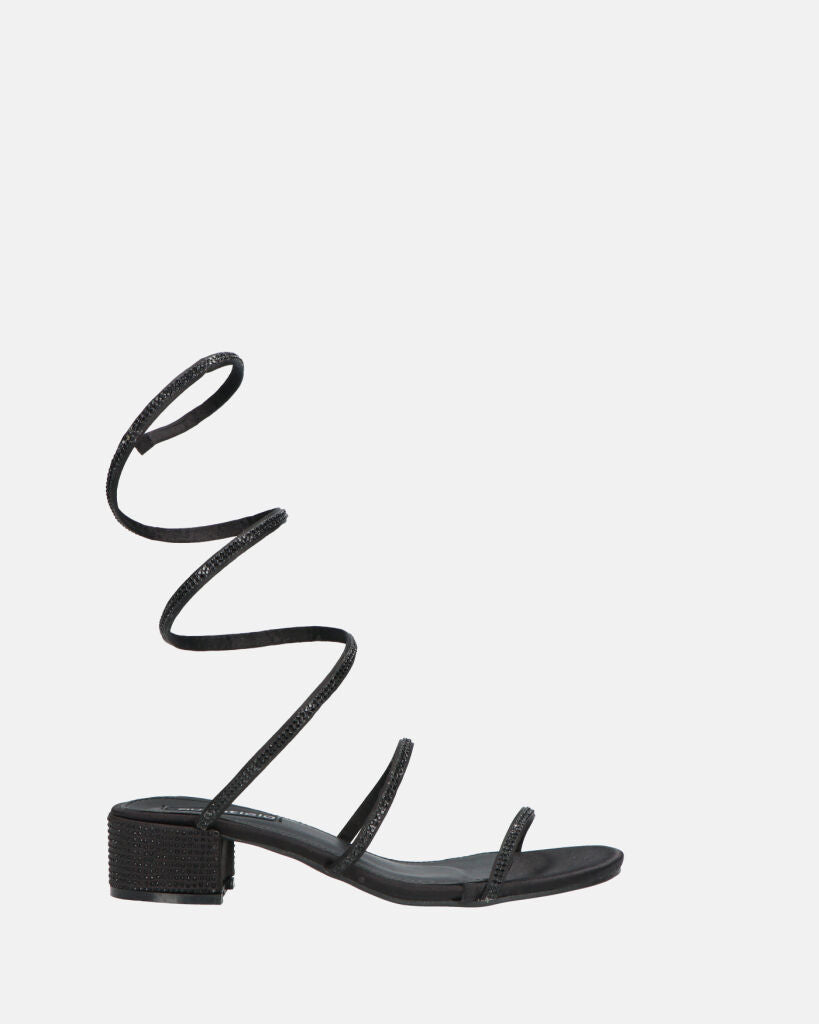 NATALIYA - flat black sandals with spiral
