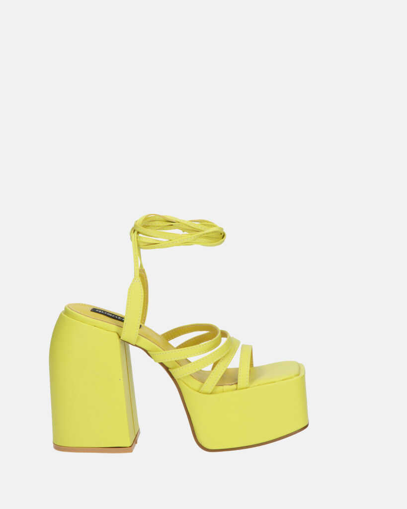 GILDA - heeled sandals in yellow eco-leather with laces