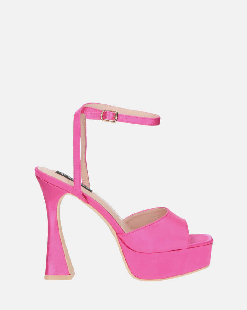 MARZIA - square heel shoes in fuchsia lycra with strap