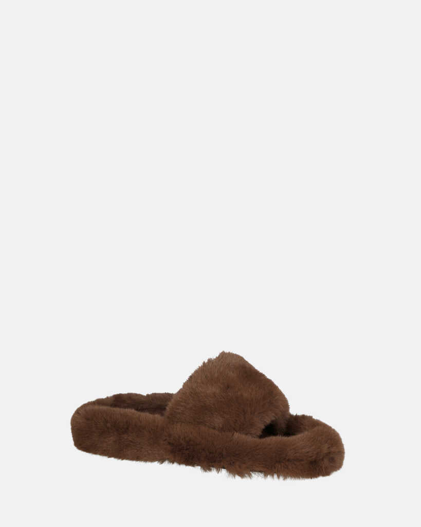 DALE - brown fur slippers